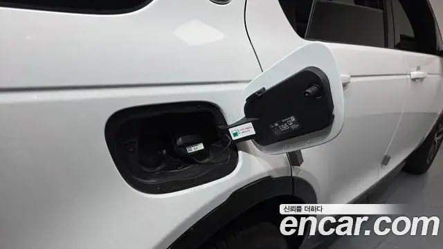 Land Rover Discovery Sport 2025 — Şəkil 23/38