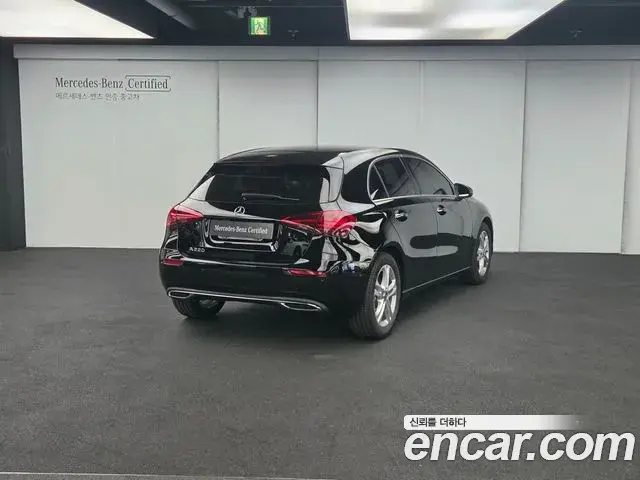 Mercedes-Benz A-Class 2026 — Фото 1/12