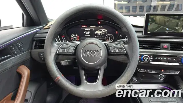 Audi A4 2019 — Фото 17/20