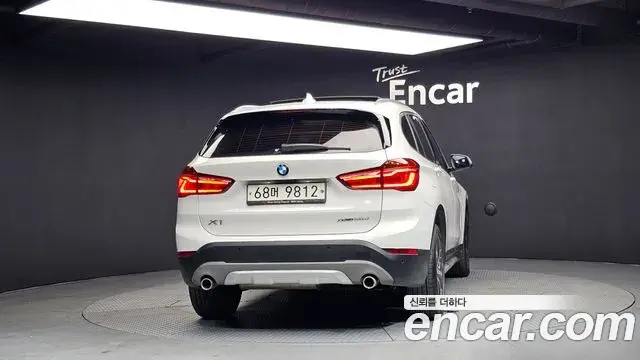 BMW X1 2019 — Фото 4/20