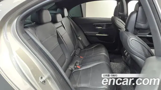 Mercedes-Benz C-Class 2022 — Фото 11/20
