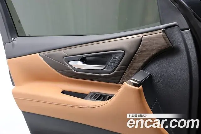 Toyota Alphard 2025 — Фото 10/20