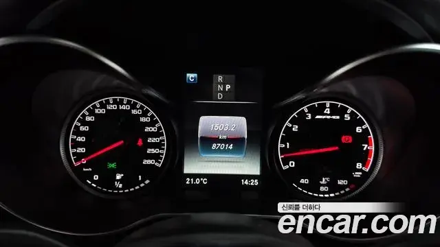 Mercedes-Benz C-Class 2018 — Фото 8/20