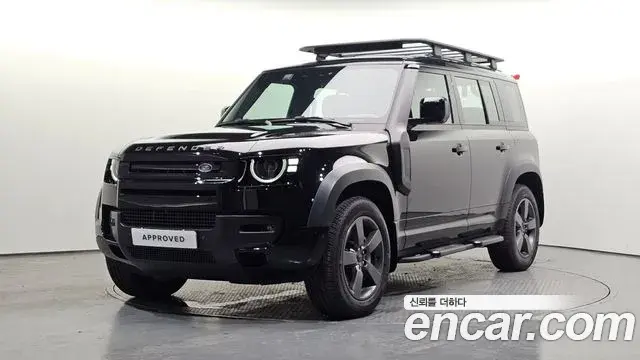 Land Rover Defender 2026 — Фото 1/20
