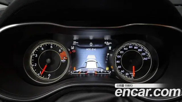 Jeep Cherokee 2021 — Photo 8/20