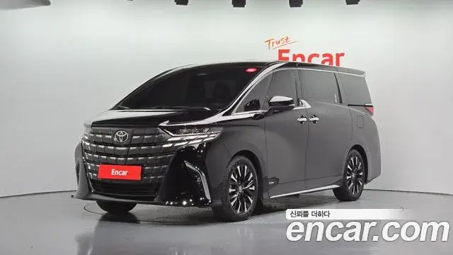 Toyota Alphard 2025 — Фото 1/20