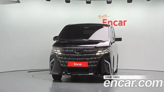 Toyota Alphard 2025 — Фото 3/20