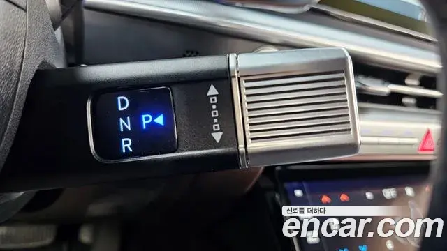 Hyundai Grandeur 2023 — Şəkil 9/20