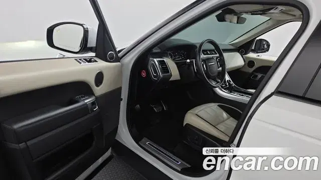Land Rover Range Rover Sport 2020 — Фото 10/20