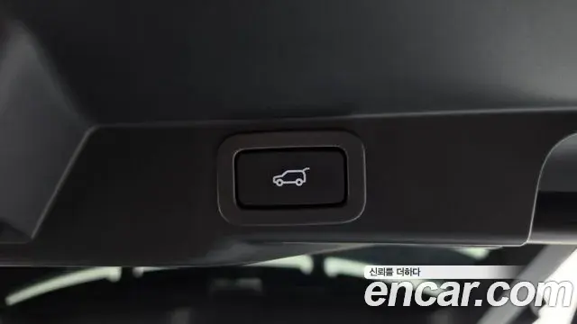 Land Rover Range Rover Sport 2020 — Фото 19/20