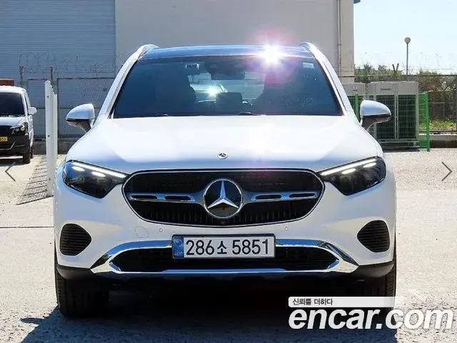 Mercedes-Benz GLC-Class 2026 — Фото 10/20