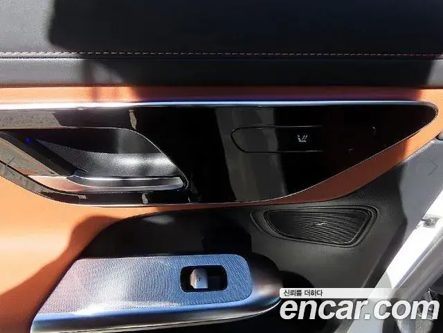 Mercedes-Benz GLC-Class 2026 — Фото 17/20