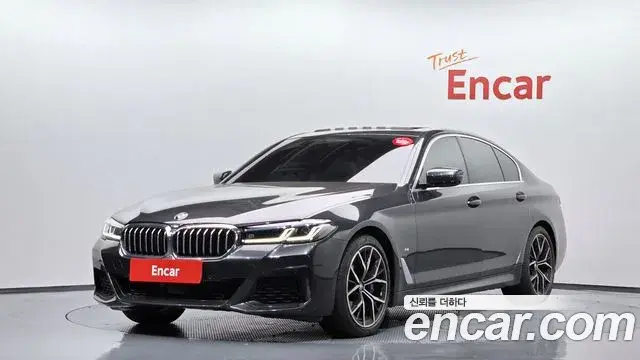 BMW 5 Series 2023 — Фото 1/20