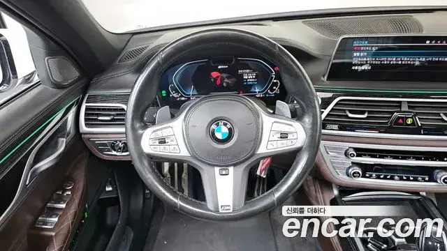 BMW 7 Series 2020 — Фото 13/20