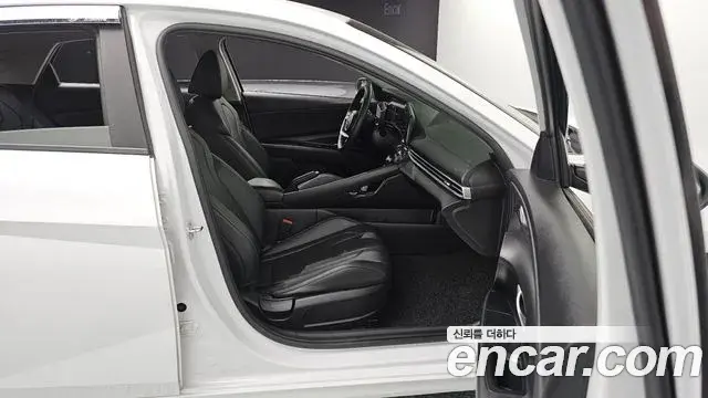 Hyundai The New Avante Hybrid 2021 — Şəkil 1/20