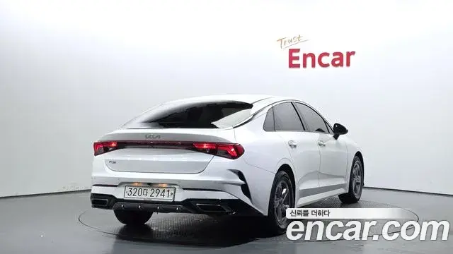 Kia K5 2022 — Şəkil 4/20