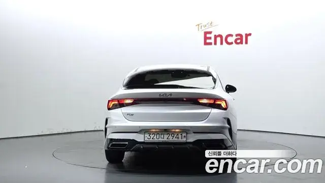Kia K5 2022 — Şəkil 6/20