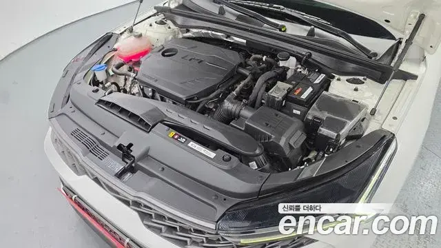 Kia K5 2022 — Şəkil 7/20