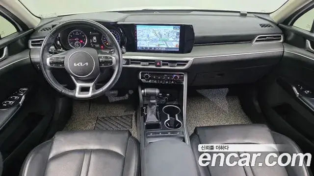 Kia K5 2022 — Şəkil 8/20