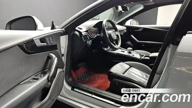 Audi A5 2019 — Şəkil 10/20