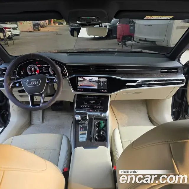 Audi A6 2021 — Photo 16/18