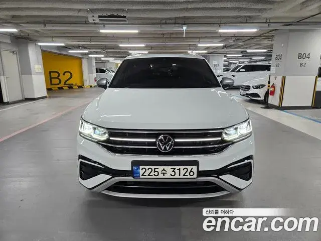 Volkswagen Tiguan Allspace 2022 — Şəkil 15/20