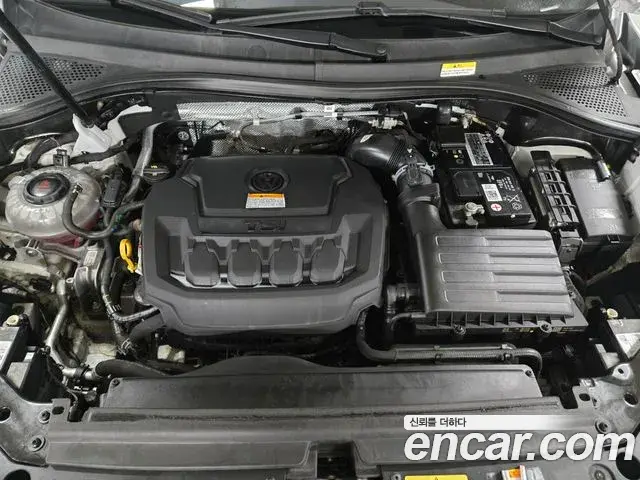Volkswagen Tiguan Allspace 2022 — Şəkil 19/20