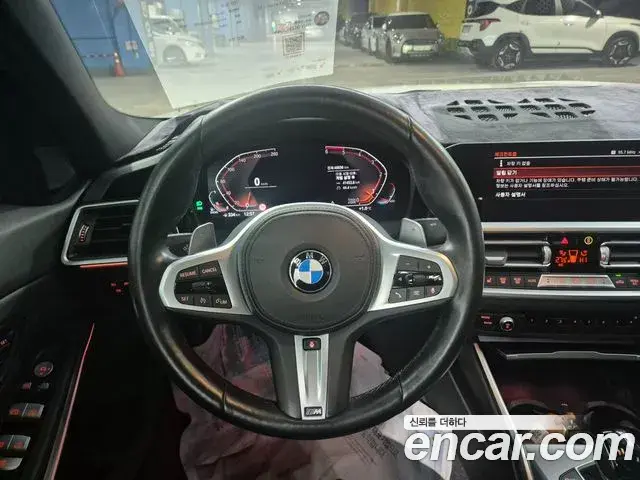 BMW 3 Series 2022 — Şəkil 12/20