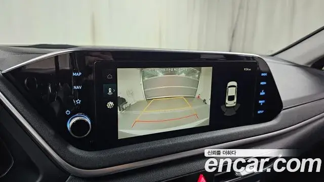 Hyundai Sonata 2022 — Фото 17/20