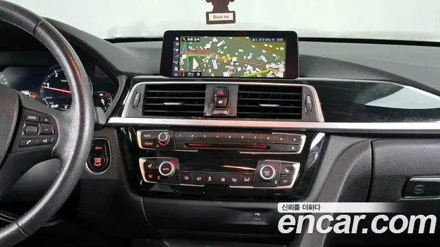 BMW 3 Series 2018 — Şəkil 5/20