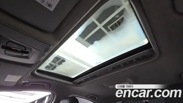 BMW 3 Series 2018 — Şəkil 19/20