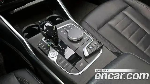 BMW 3 Series 2021 — Şəkil 16/20