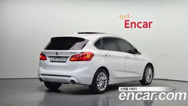 BMW 2 Series Active Tourer 2019 — Şəkil 16/20