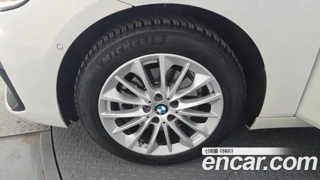 BMW 2 Series Active Tourer 2019 — Şəkil 15/20