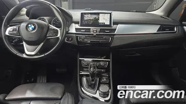 BMW 2 Series Active Tourer 2019 — Şəkil 12/20