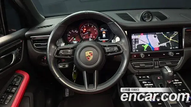 Porsche Macan 2023 — Şəkil 20/20