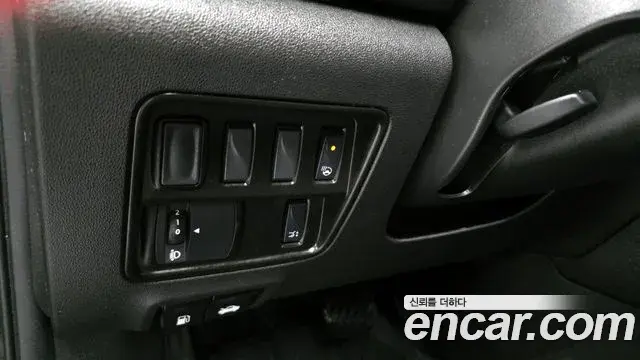 Renault Samsung QM6 2021 — ფოტო 4/20