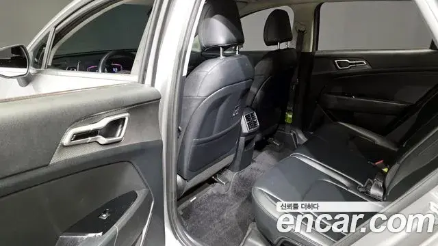 Kia Sportage 2021 — Şəkil 13/20