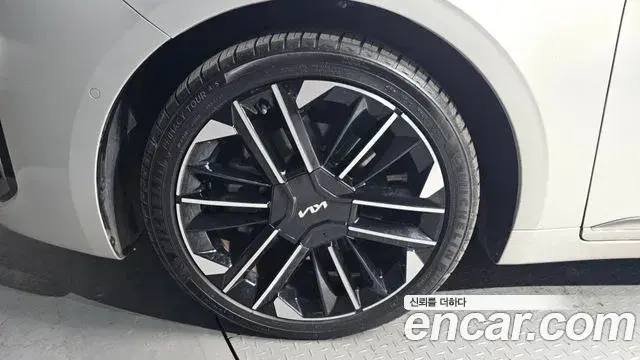 Kia K8 2024 — Şəkil 12/20