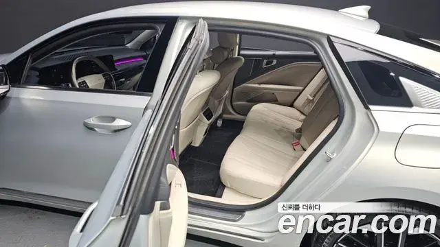 Kia K8 2024 — Şəkil 18/20