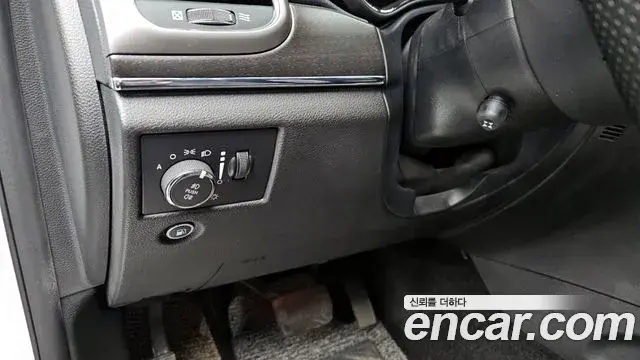 Jeep Grand Cherokee 2018 — Фото 17/20