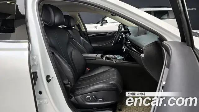 Genesis G80 2020 — ფოტო 15/20
