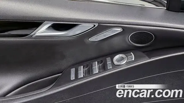 Genesis G80 2020 — ფოტო 11/20