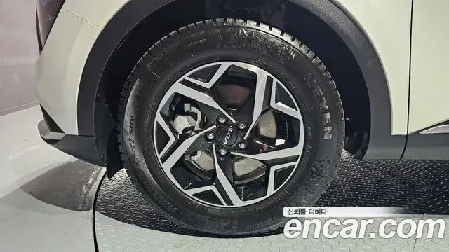 Kia Sportage 2022 — Şəkil 5/20