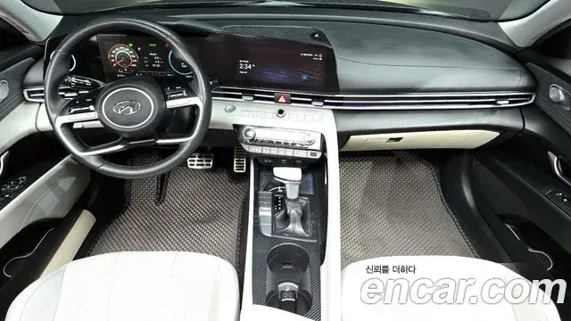 Hyundai The New Avante Hybrid 2021 — ფოტო 1/20