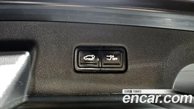 Kia Carnival 2023 — Şəkil 8/20