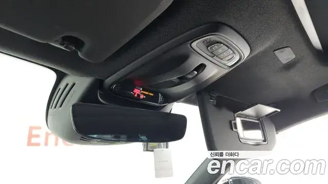 Volvo XC40 2020 — Şəkil 18/20