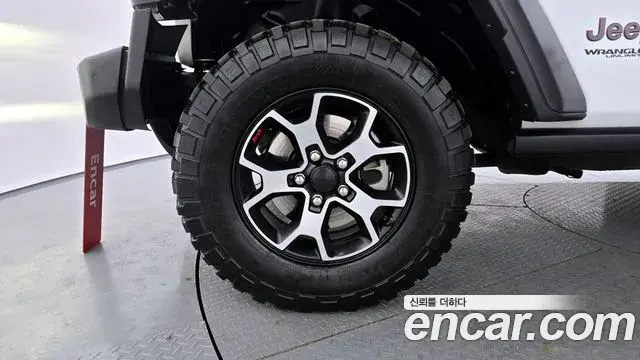 Jeep Wrangler 2020 — Фото 5/20