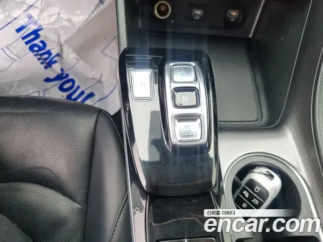 Hyundai Sonata Hybrid 2020 — ფოტო 11/20