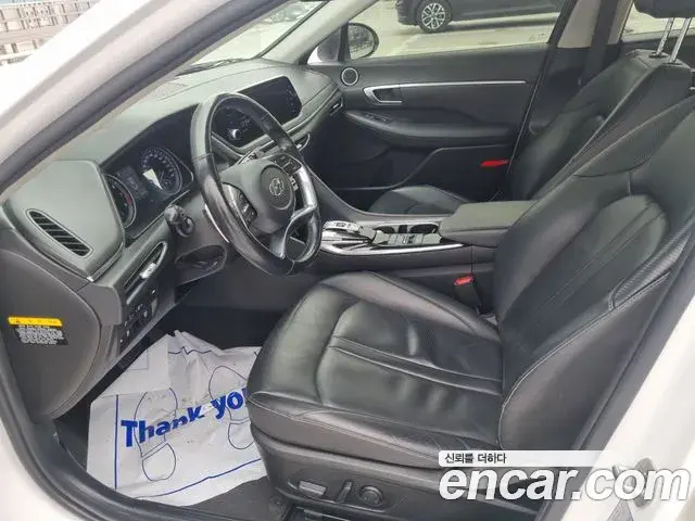 Hyundai Sonata Hybrid 2020 — ფოტო 17/20